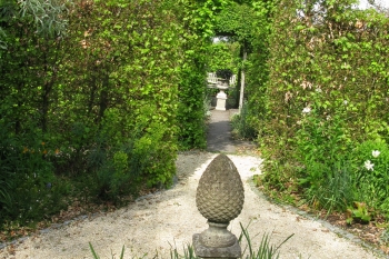 Landhausgarten Knospe